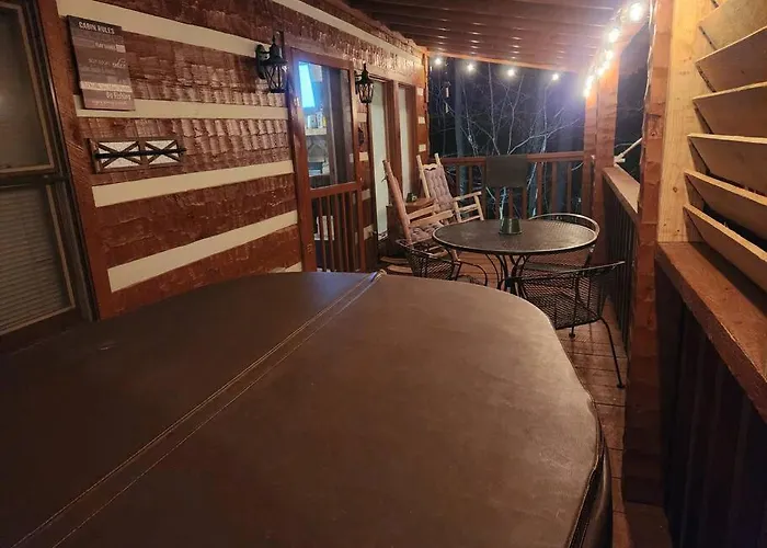 Moonpie Hideaway